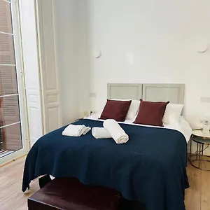 https://holidays2malaga-azucena-old-town.es-andalucia.com