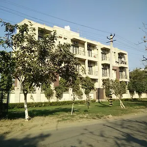 Guest house Enkay Residency M-block Cyber