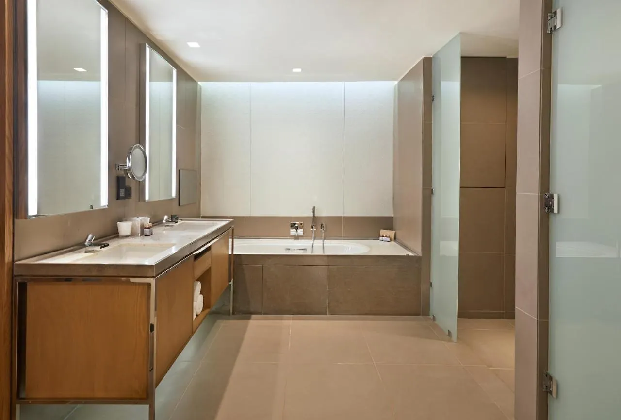 Andaz Delhi, By Hyatt Hotel New Delhi