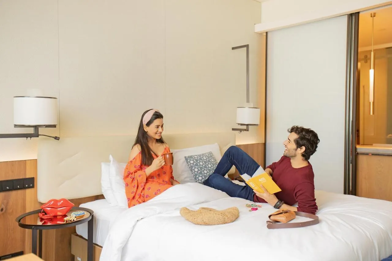 Andaz Delhi, By Hyatt Hotel New Delhi