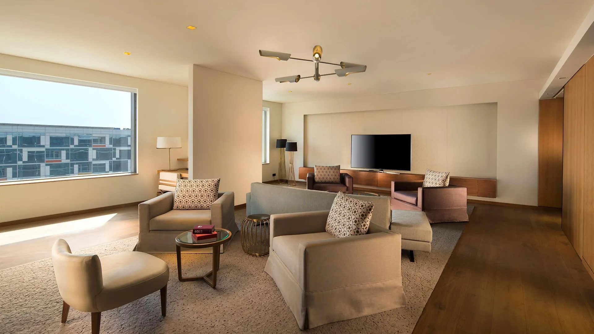 *****  Andaz Delhi, By Hyatt Hotel New Delhi India