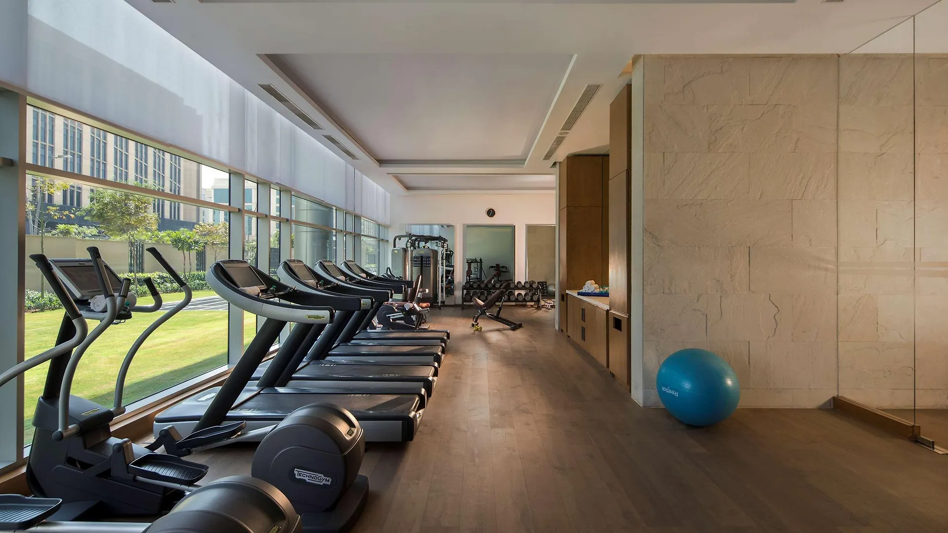 Andaz Delhi, By Hyatt Hotel New Delhi
