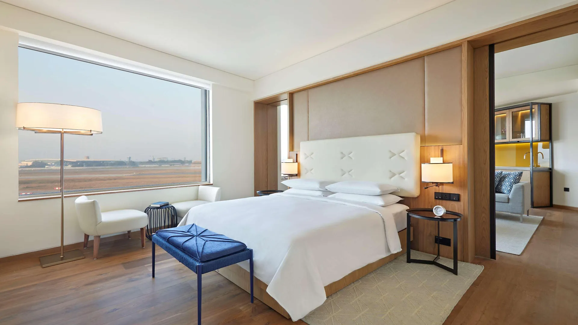Andaz Delhi, By Hyatt Hotel New Delhi