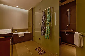Andaz Delhi, By Hyatt Hotel New Delhi