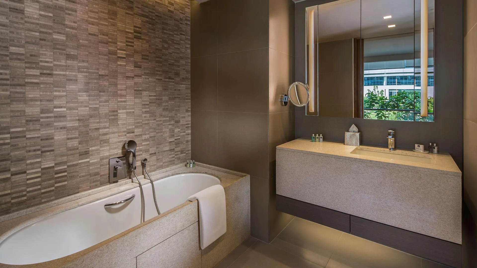 Hotel Andaz Delhi, By Hyatt Neu-Delhi