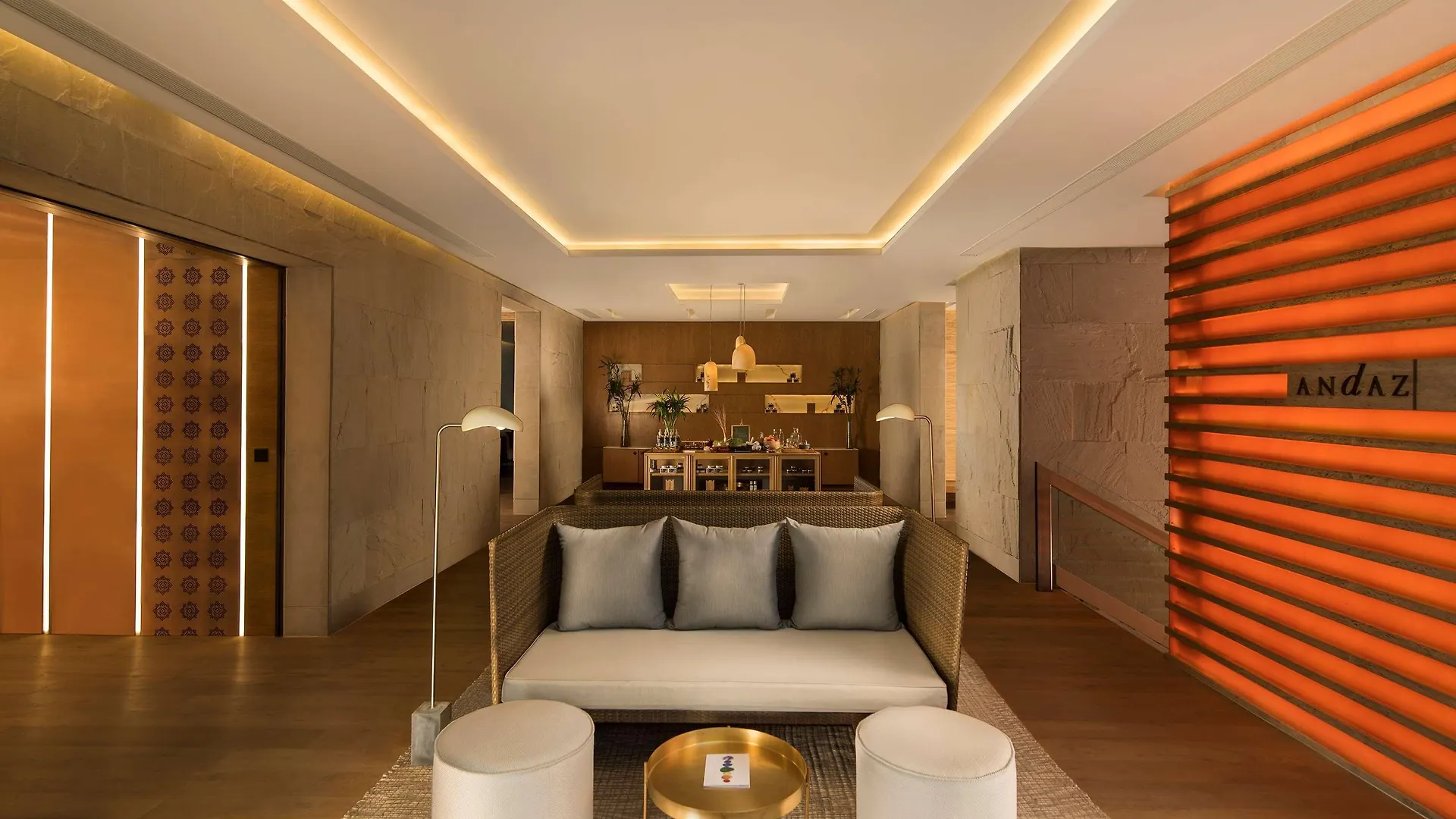 *****  Hotel Andaz Delhi, By Hyatt Neu-Delhi Indien